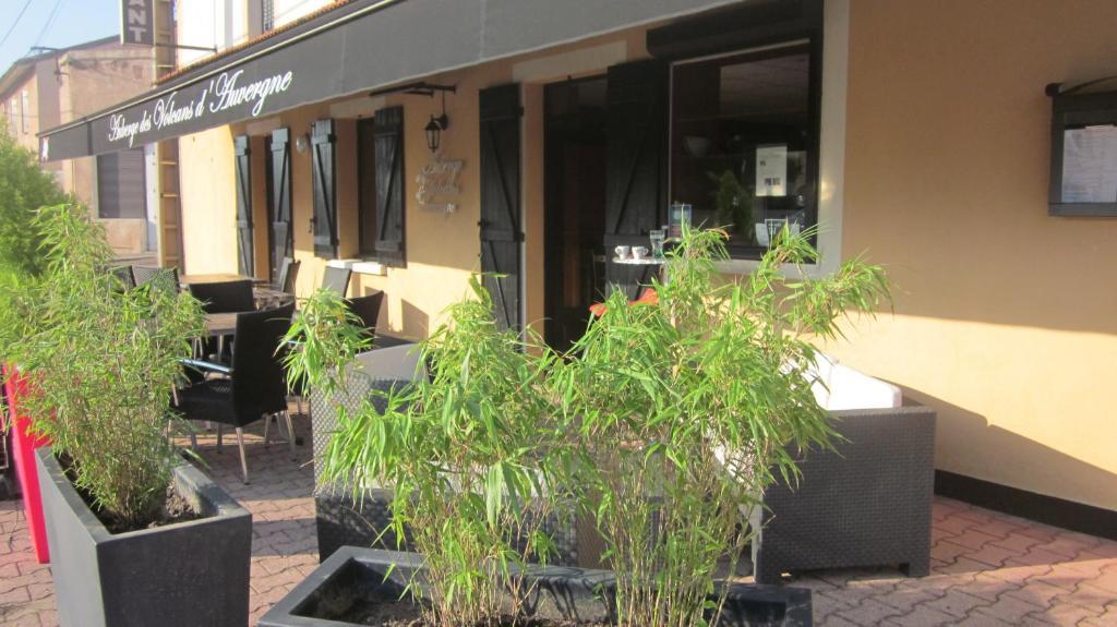 Auberge Des Volcans D'Auvergne Mably Экстерьер фото